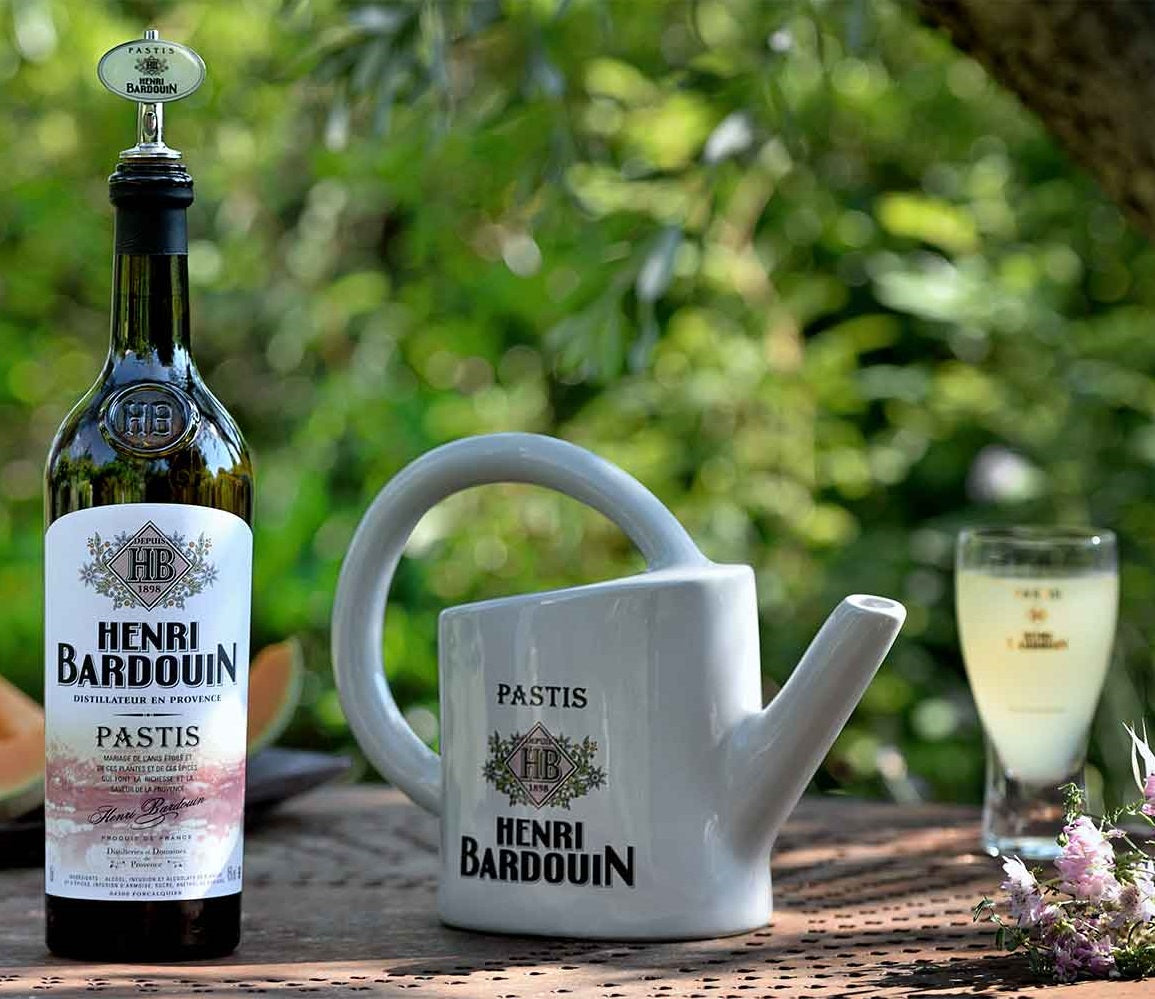 Discover the world of flavors with Henri Bardouin Pastis! 🌿